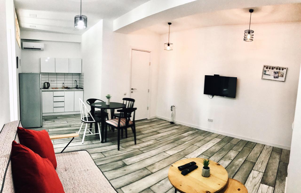City Center Apartments By Happy Place 트빌리시 외부 사진