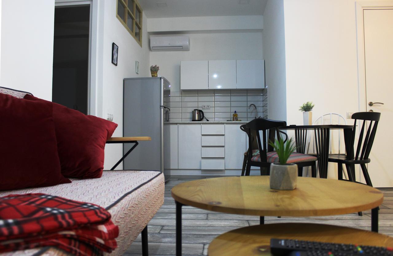 City Center Apartments By Happy Place 트빌리시 외부 사진